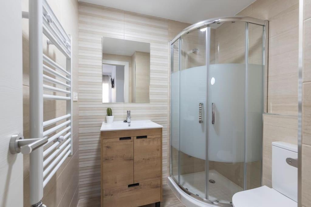 Neptuno Deluxe Apartment Granada Bagian luar foto
